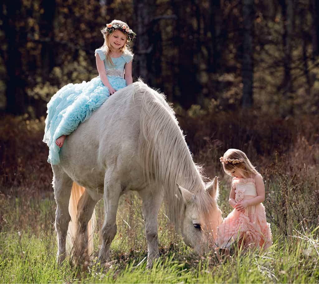Magical girls portraits riding a horse wearing dollcake vintage dresses