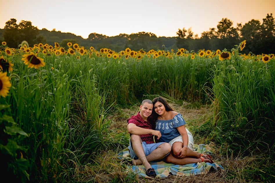 sunflower field engagement session (30)