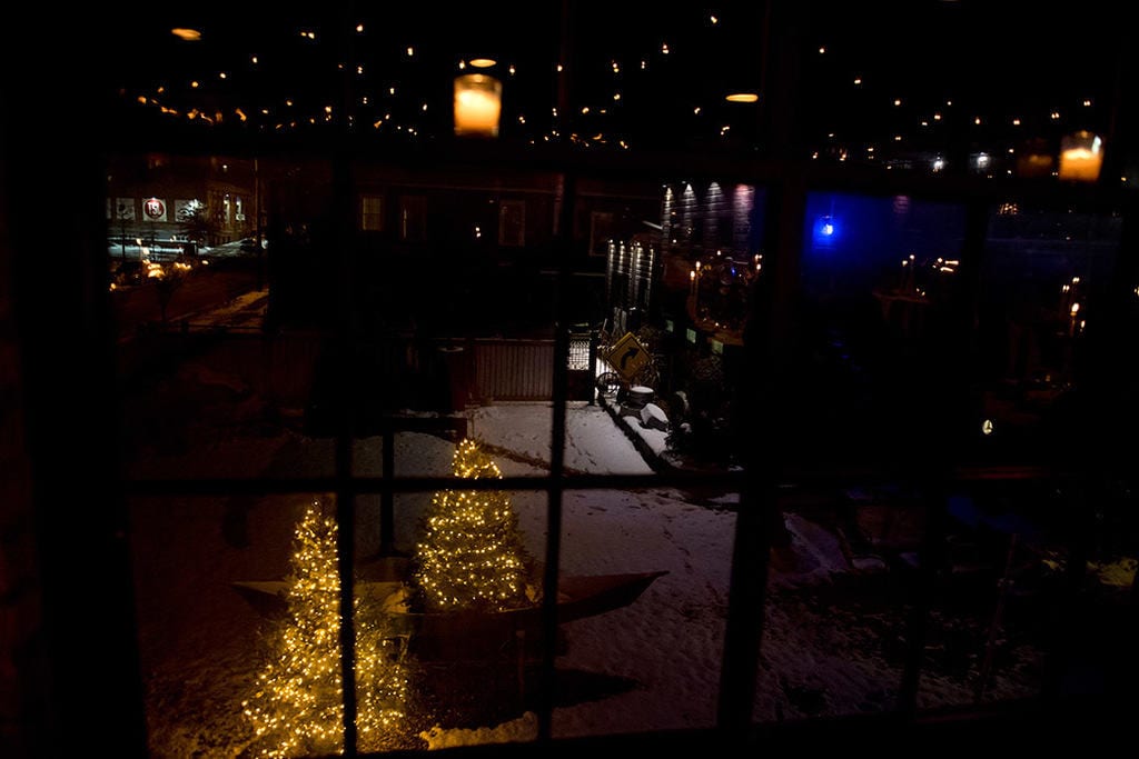 Romantic Candlelit New Year's Eve wedding courtyard at Helsinki Hudson