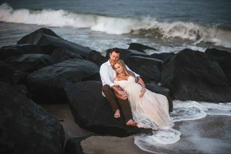 Ocean Place : Long Branch Beach Maternity Session