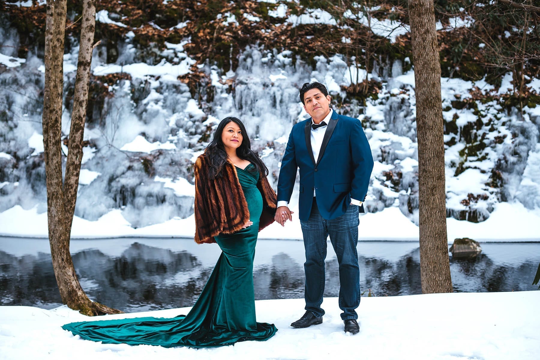 Poconos Winter Forest Maternity Session // Velvet off shoulder maternity dress with train by Silk Fairies 