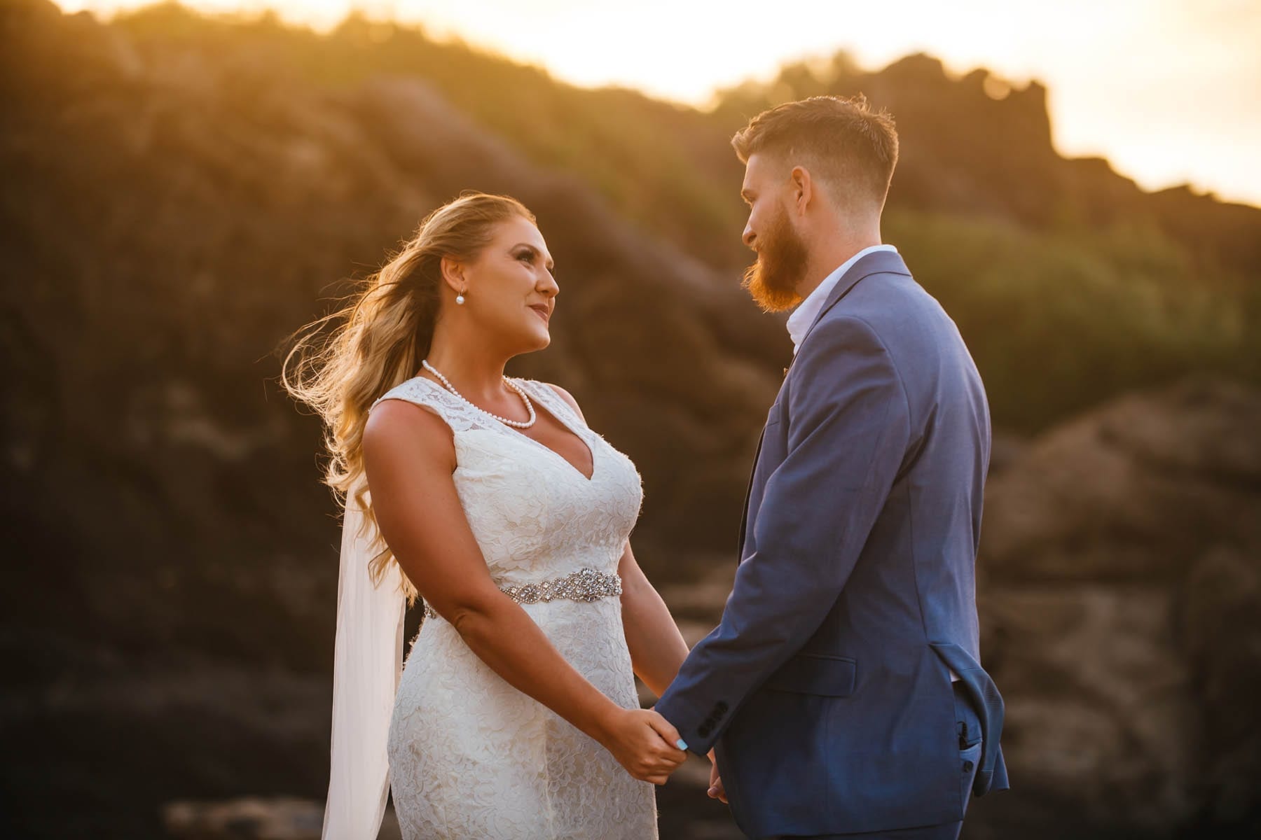 Kauai beach wedding pictures