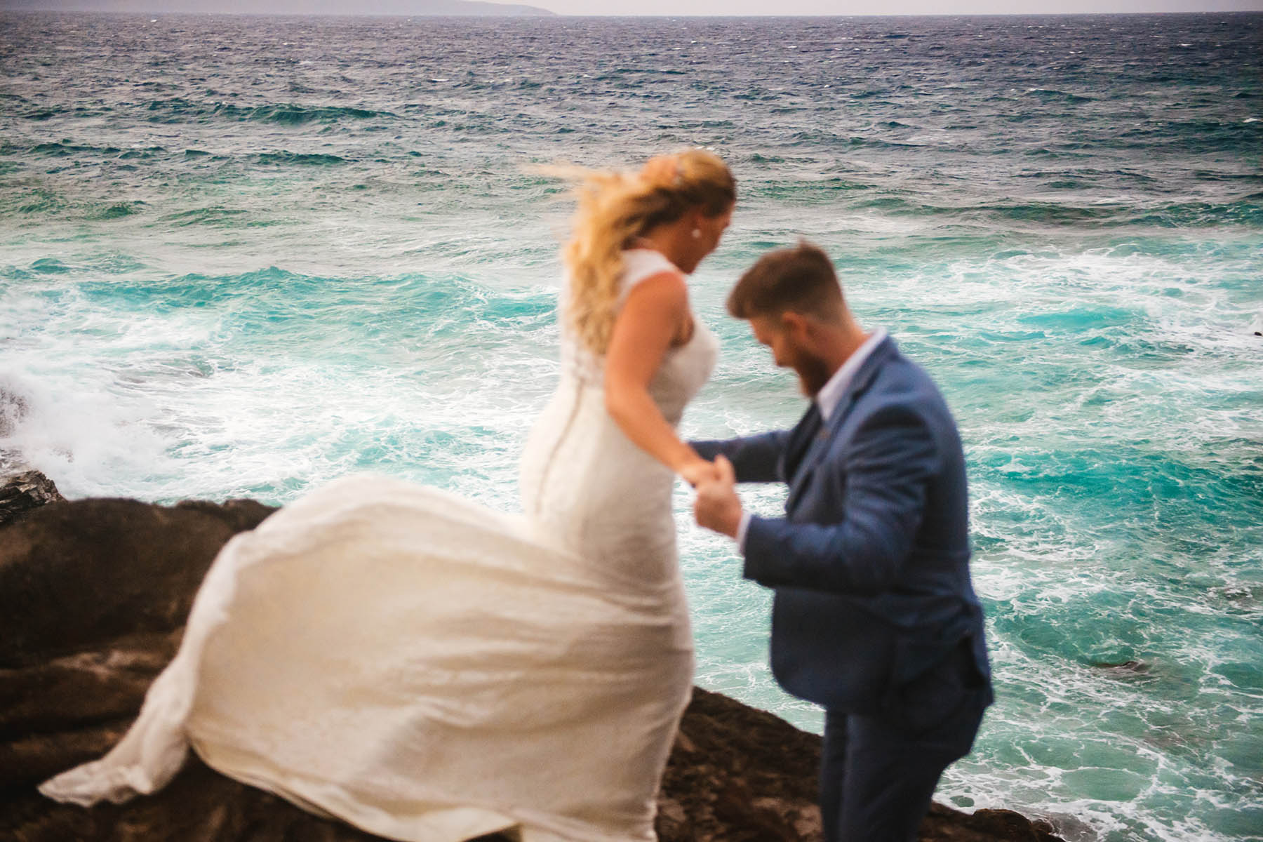 Hawaii destination wedding photographer