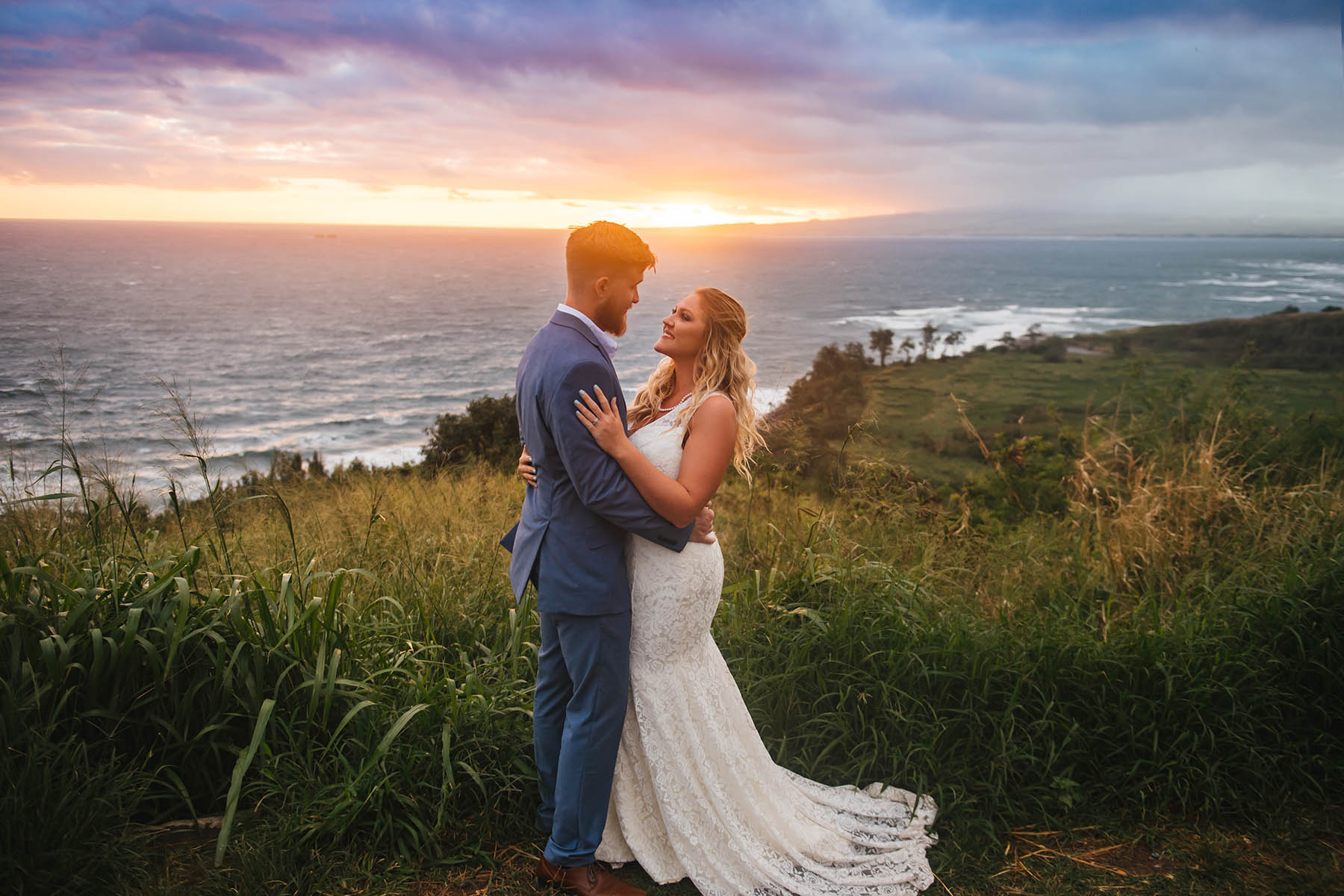 Sunrise wedding shoot in Hawaii