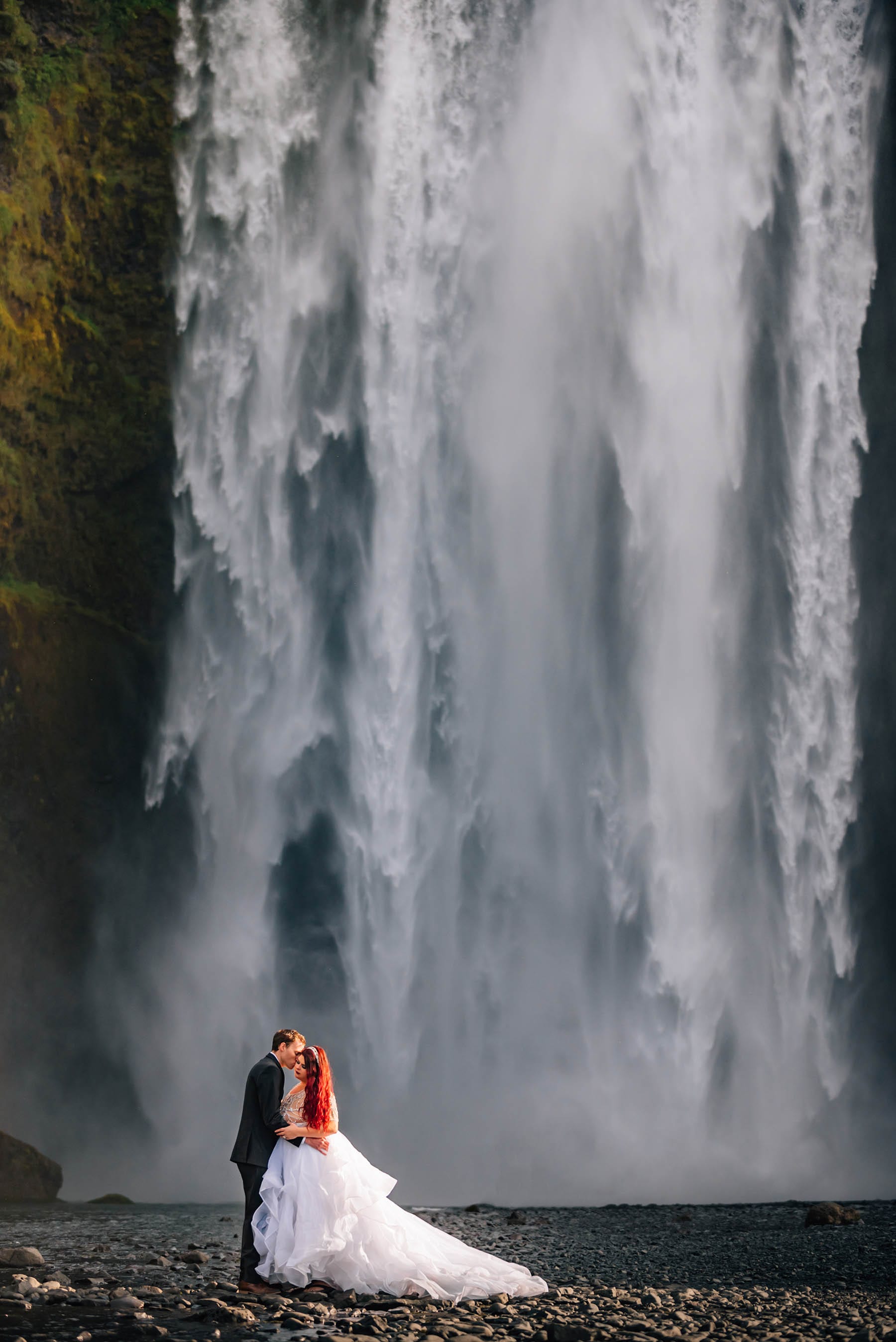 Skogafoss wedding photos in Iceland