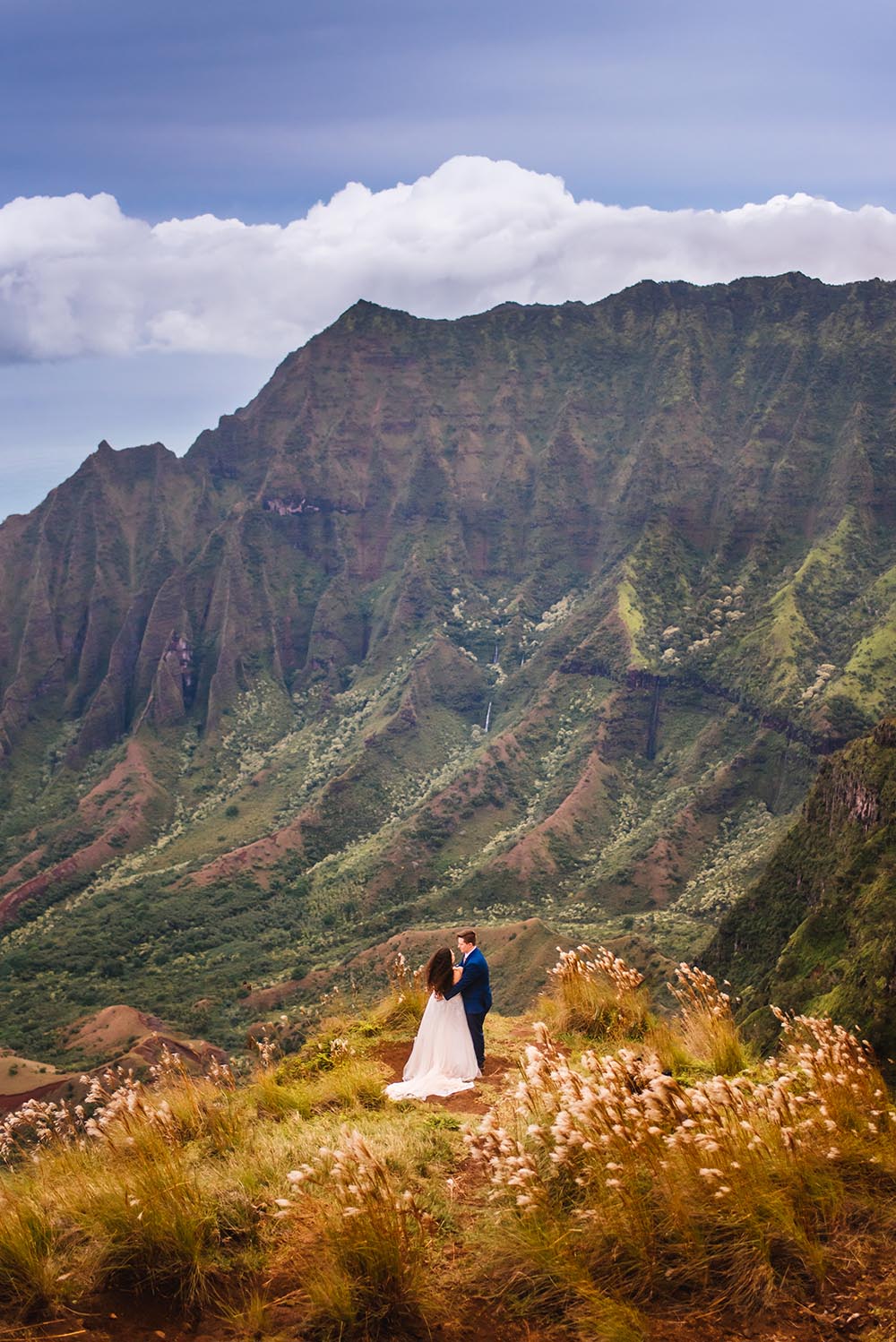 mountain elopement in Hawaii