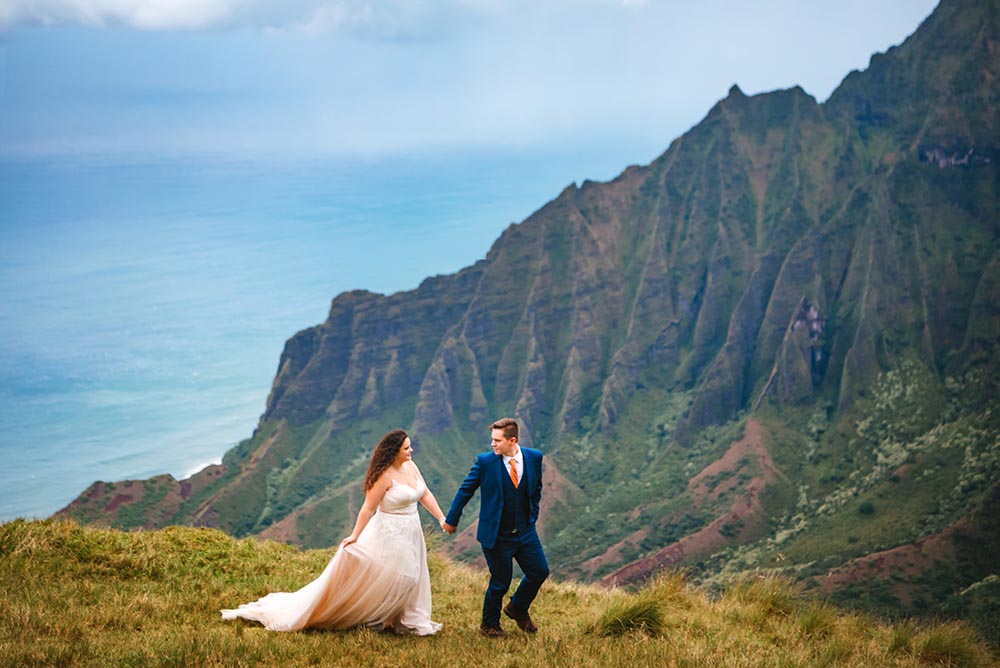 Na Pali Coast Kauai adventure wedding photographer