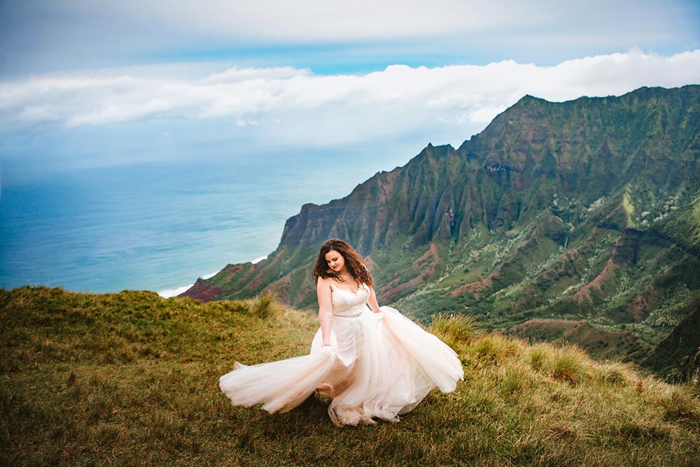 Na Pali Coast Kauai adventure elopement photographer