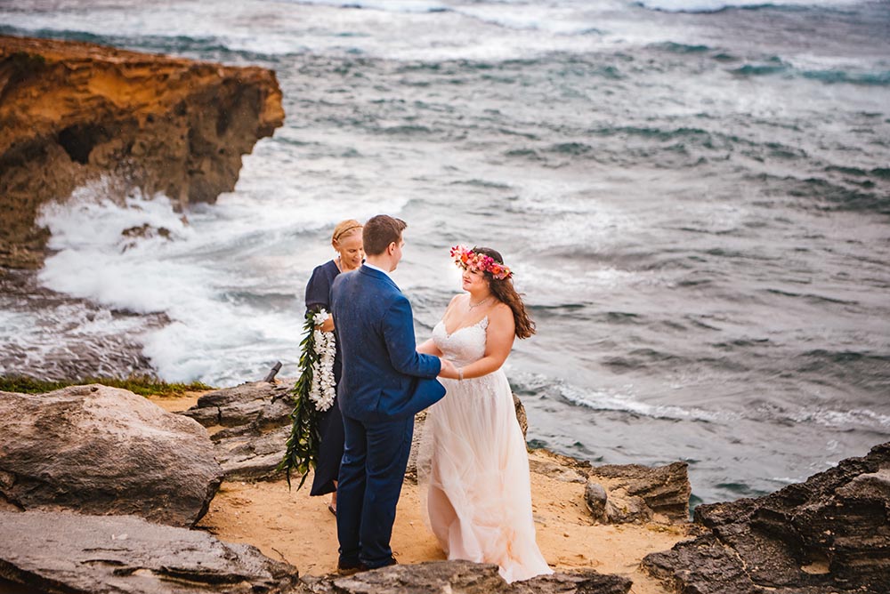 shipwreck beach wedding ceremony Kauai