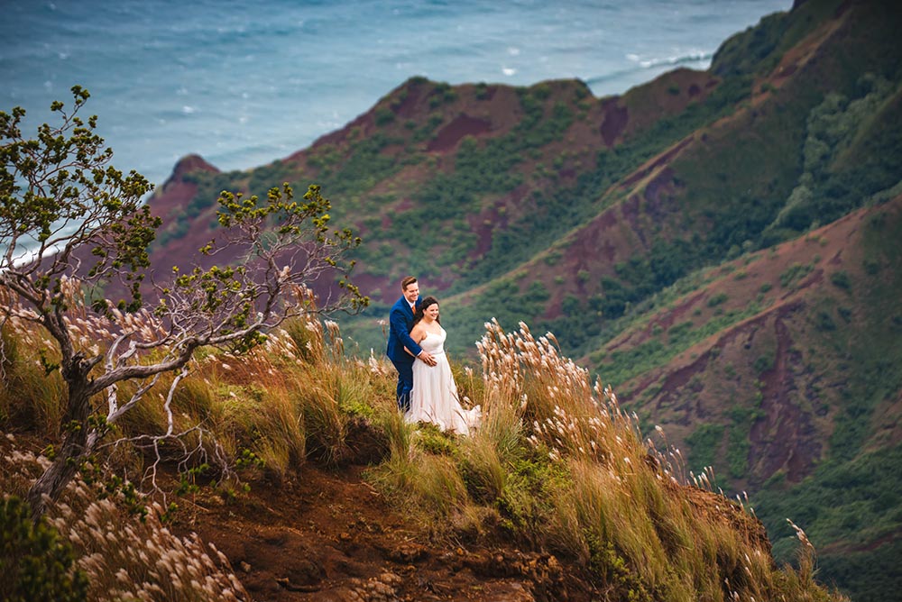 Na Pali Coast adventure elopement photos