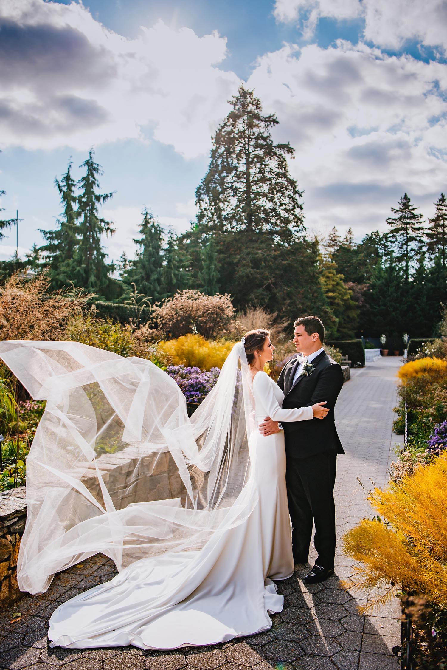 bride's veil blowing in wind at New York Botanical Garden Wedding