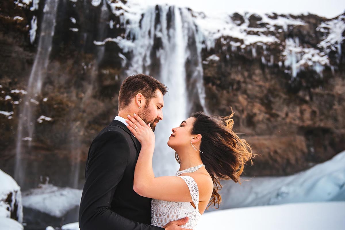 elopement at Seljalandsfoss in Iceland