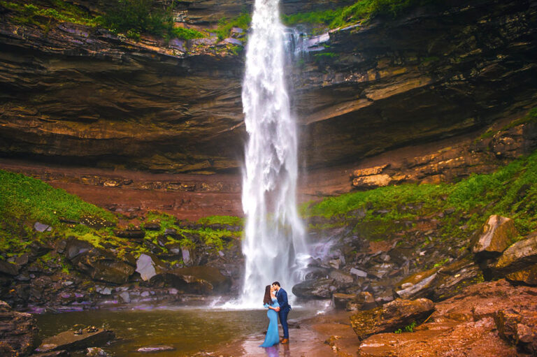 Kaaterskill Falls Maternity Session